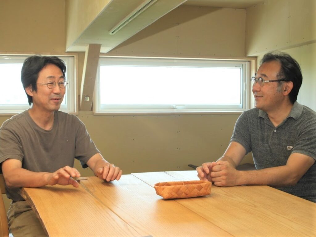 50年先も、白樺を生かすには。家具を通してつくる、森と人との良い関係~鳥羽山聡さん