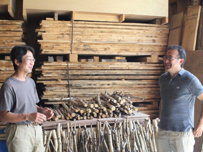 50年先も、白樺を生かすには。家具を通してつくる、森と人との良い関係~鳥羽山聡さん