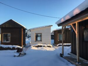 タイニーハウスなぜ人気？　旭川公園ゲストハウス―松本浩司さん