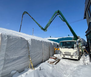 剣淵町の現場は基礎工事が終盤を迎え、来週から大工工程に入ります