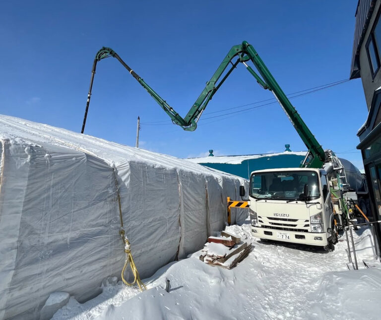 剣淵町の現場は基礎工事が終盤を迎え、来週から大工工程に入ります